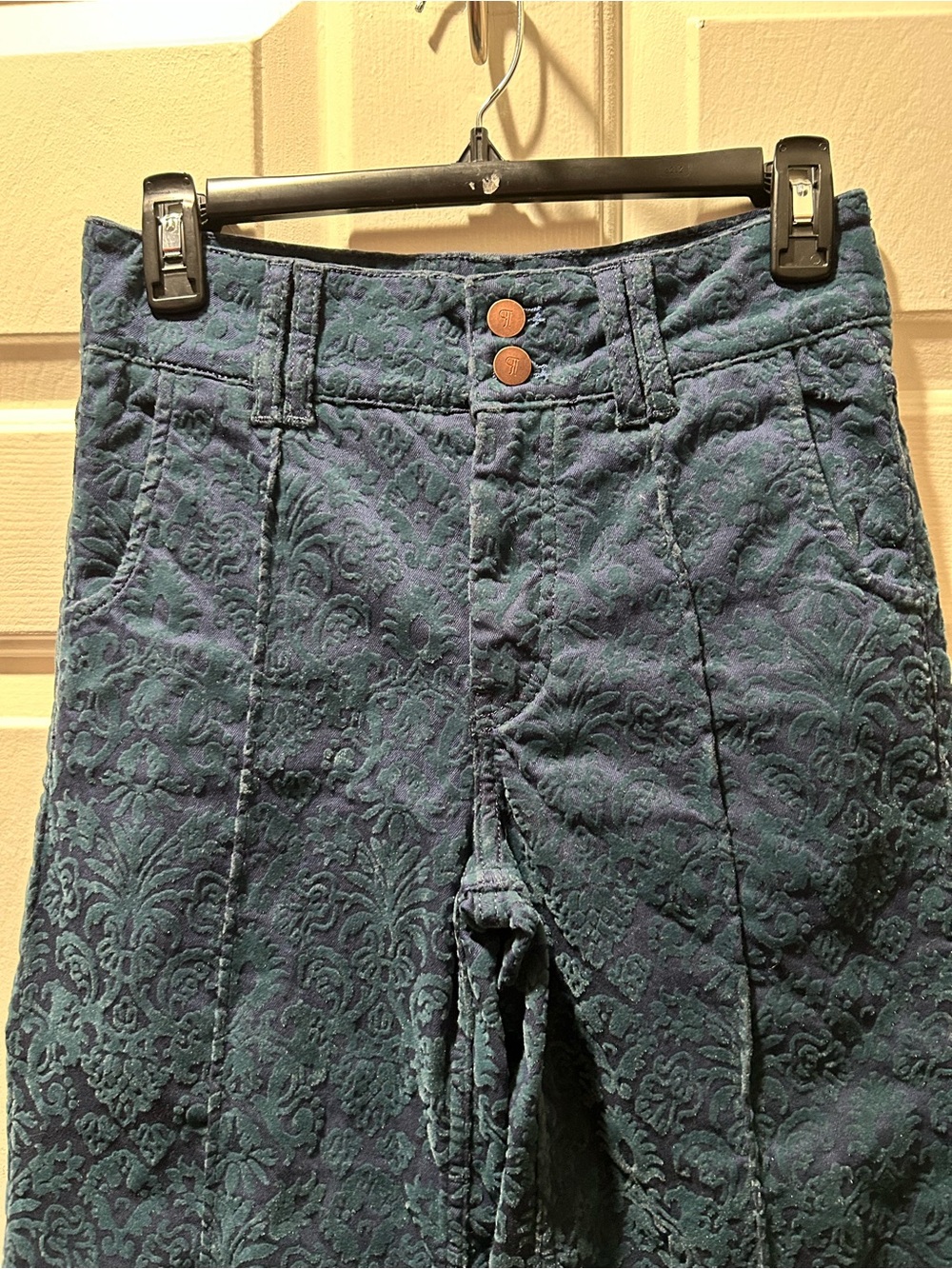 Anthropologie Pilcro Lennox Cuffed Wide-Leg Embossed Cropped Pants Size 25 - Picture 2 of 6